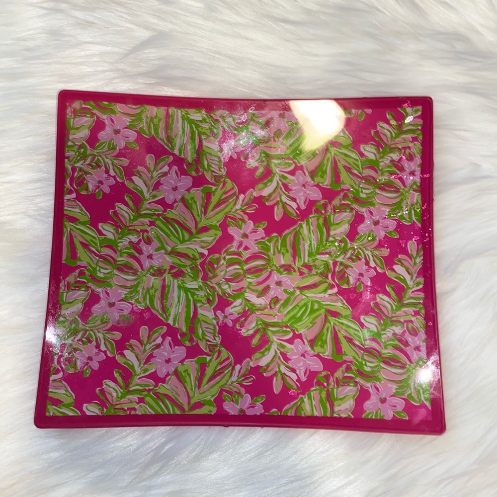 Lilly Pulitzer Jewelry Plate